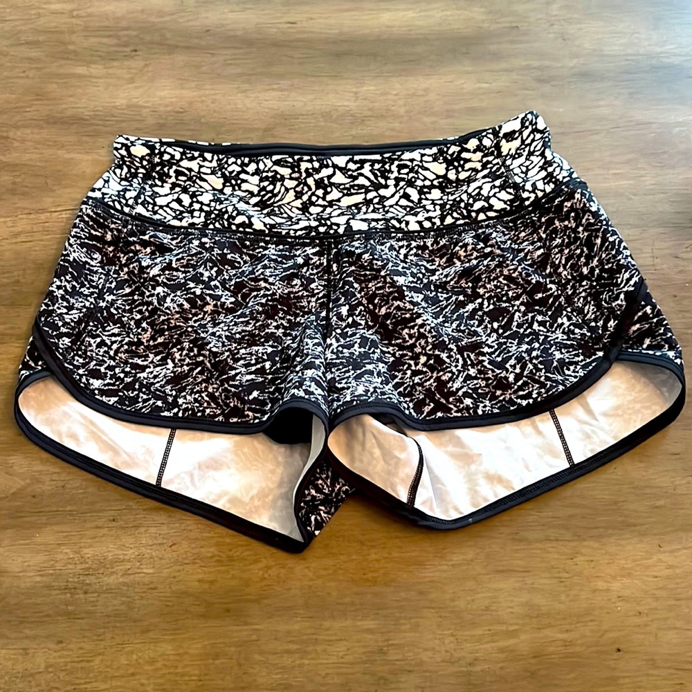 Lululemon water proof speed up short